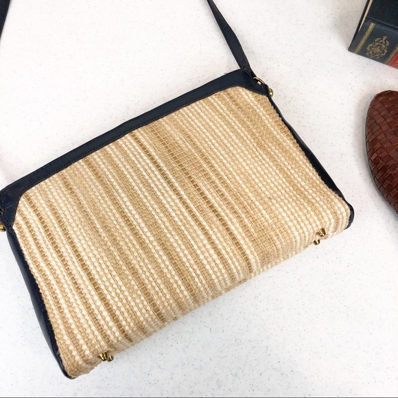 Vintage • Etienne Aigner Woven & Leather Purse - Picture 6 of 8